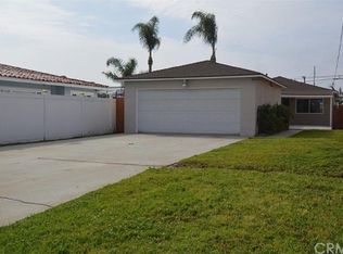 4676 W 141st St, Hawthorne, CA 90250