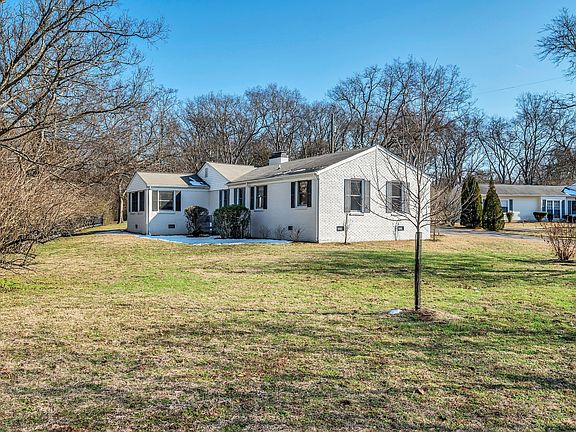 3rd image of 4608 Churchwood Dr