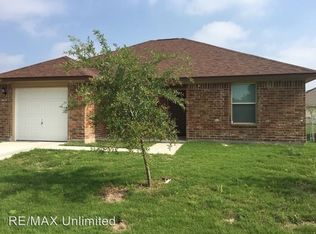 4623 Hollyspring Dr, San Antonio, TX 78220