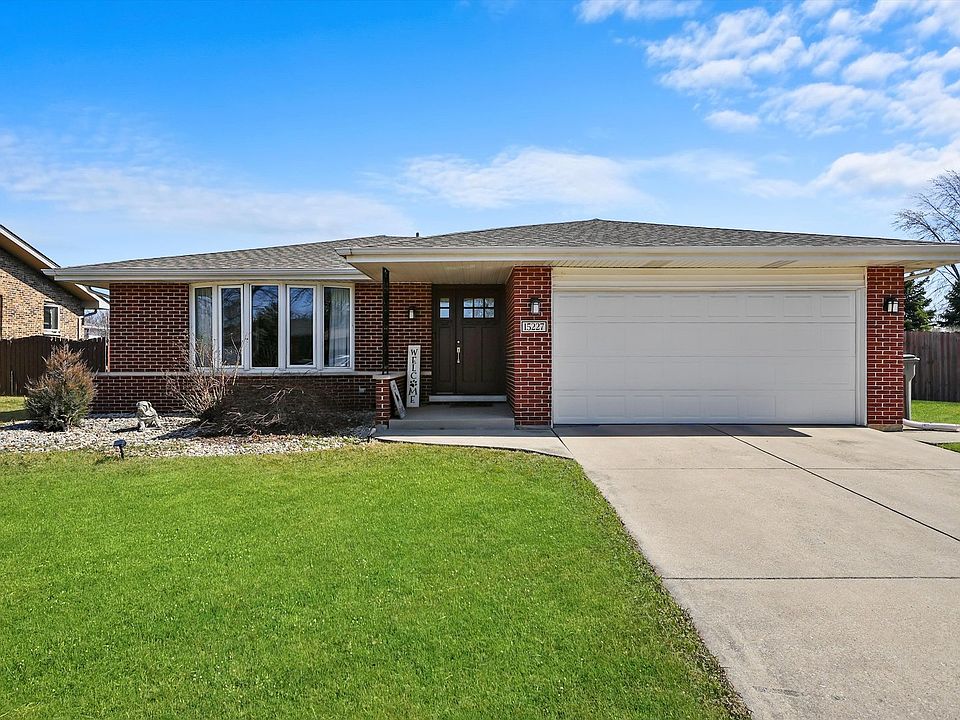1st image of 15227 Saint Andrews Dr