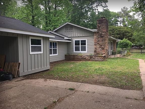 3rd image of 125 Juanita St