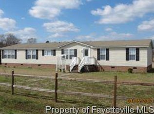 134 Alexwood Dr, Red Springs, NC 28377