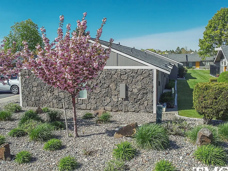 200 Waldron St — Photo 17