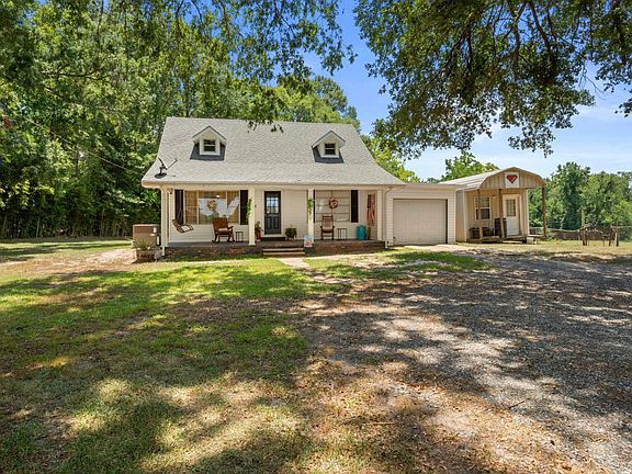 2nd image of 515 Browns Ln