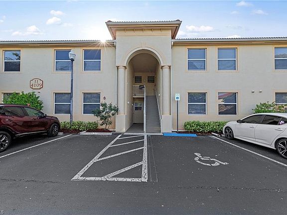 2nd image of 4109 Bellasol CIR #1114