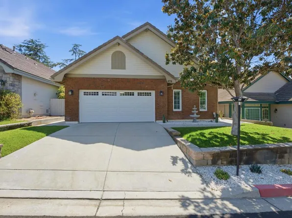 879 English Holly Ln, San Marcos, CA 92078