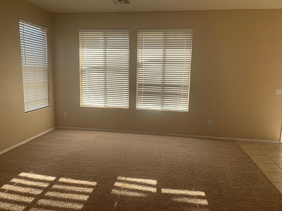 3rd image of 6931 S Pearl Dr