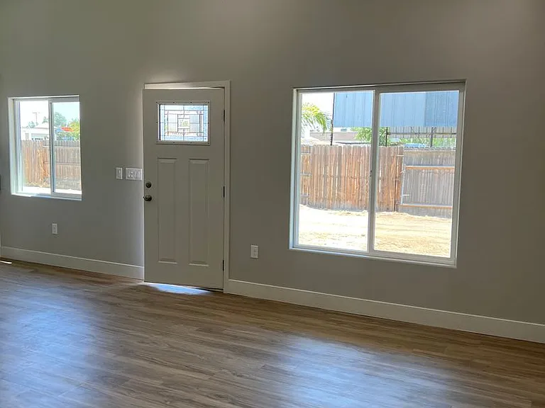 6603 Norris Rd — Photo 3