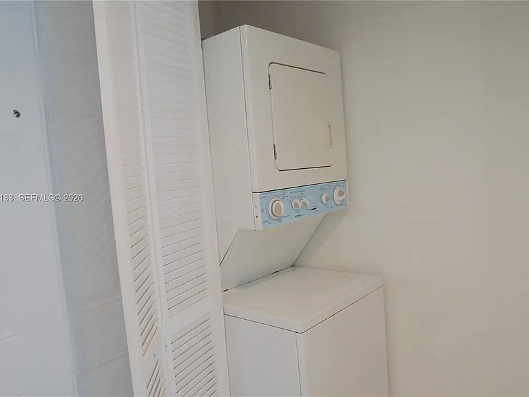 10865 SW 112th Ave #203 — Photo 5