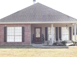 341 Burgetown Rd, Carriere, MS 39426