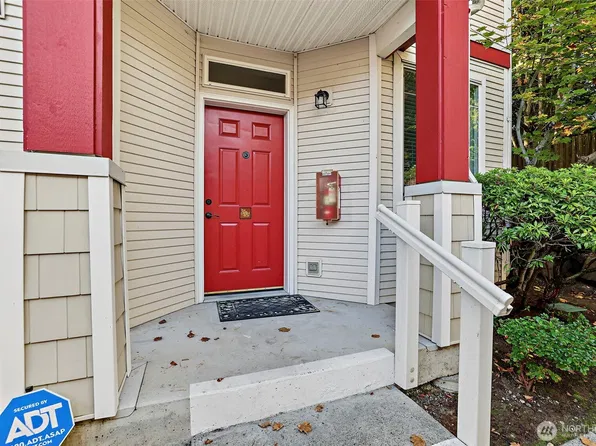 14818 29th Avenue W #C104, Lynnwood, WA 98087