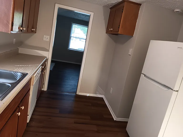 3130 Vestal Pl — Photo 12