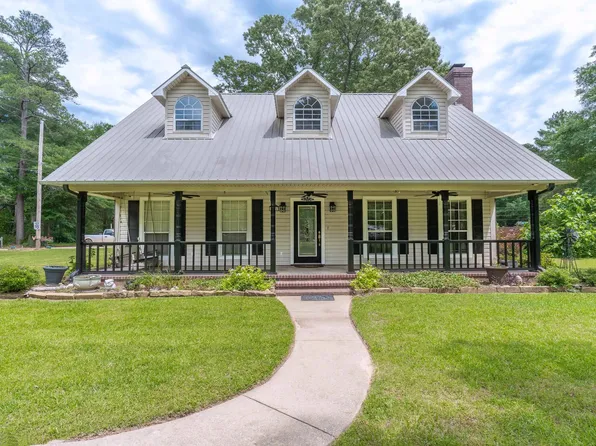 414 Miller St, White Oak, TX 75693