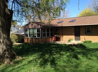 4921 Eyre Ln, Madison, WI 53711