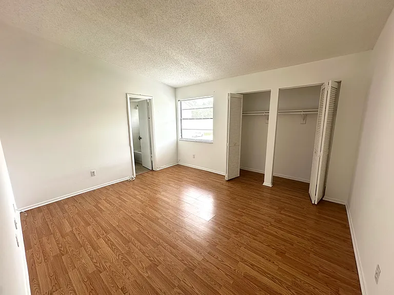 1358 Winter Green Way — Photo 10