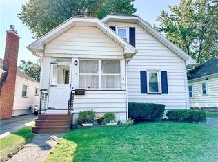17 Worcester Rd, Rochester, NY 14616