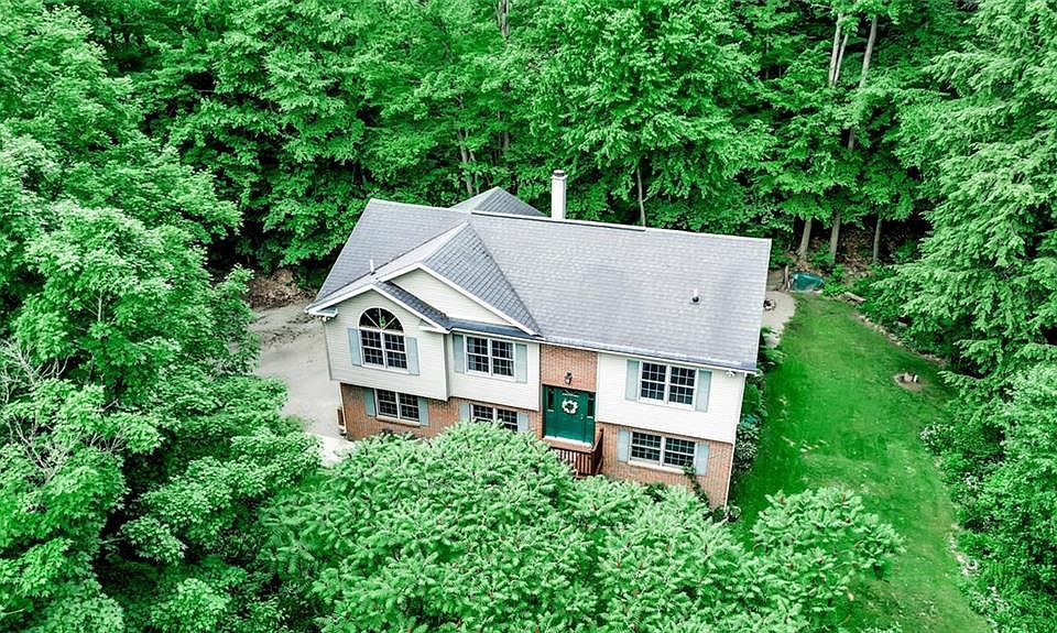 1st image of 6585 Mill St