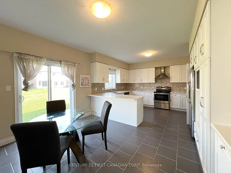 75 Bradwell Chase — Photo 9