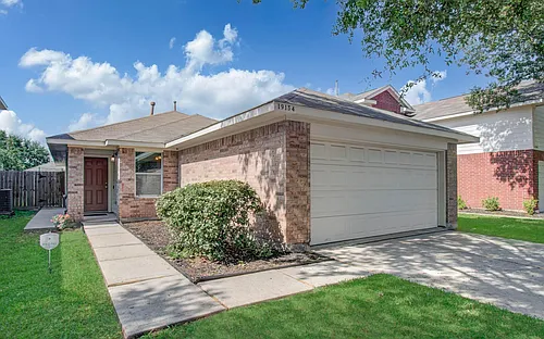 19134 Yellow Thrush Dr Photo 1 19134 Yellow Thrush Dr Photo 1