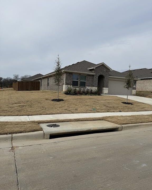 1st image of 448 Kaufman Dr