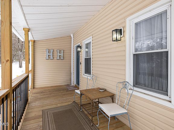 2nd image of 210 Hatchery Road