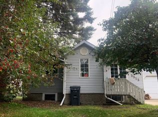 5515 45th Ave, Red Deer, AB T4N 3L7