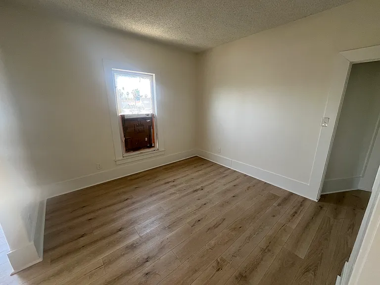 928 N Orange St #1/2 — Photo 14