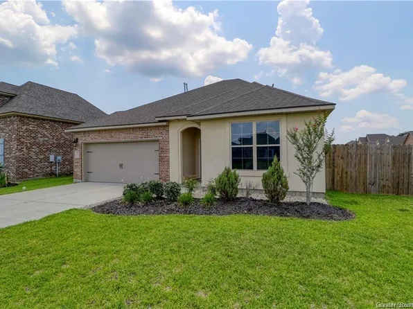 4402 Meadow Brook Way, Lake Charles, LA 70607
