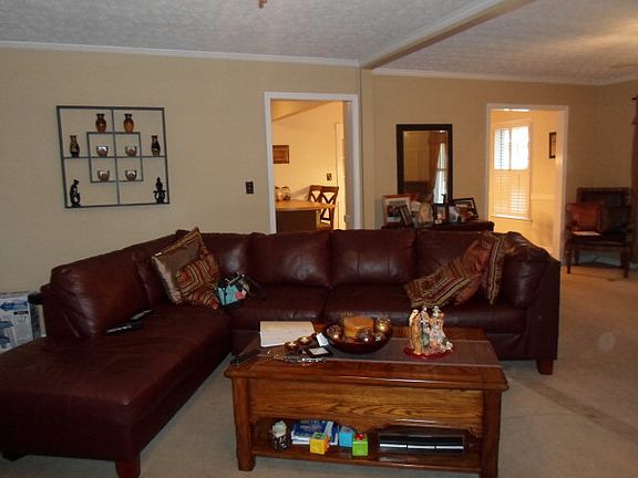3rd image of 1208 Westwood Dr