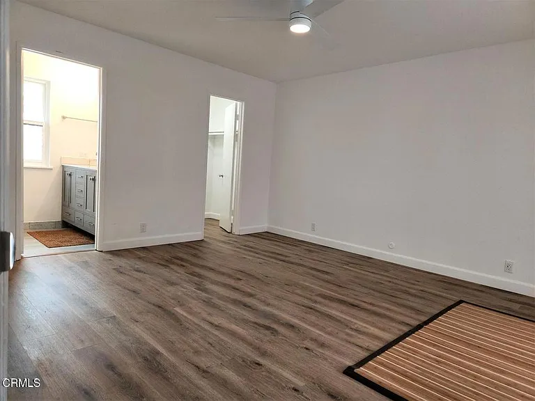2422 Seahorse Ave — Photo 20