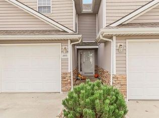 21031 Millridge St, Spring Hill, KS 66083