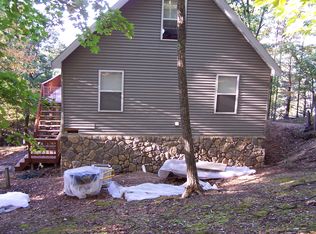 1825 Crossings View Rd, Paw Paw, WV 25434