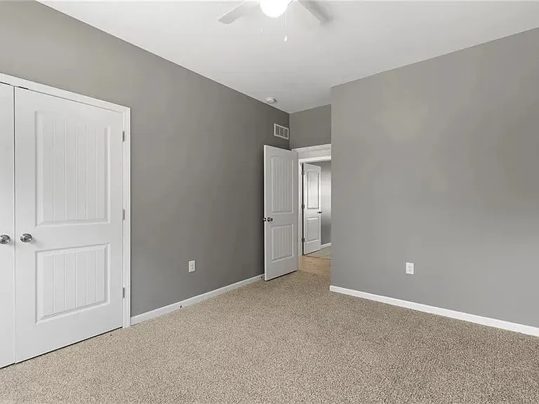 135 Cedar Ct — Photo 18