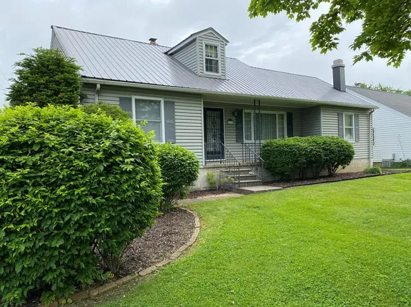 97 Parkwood Dr, Shelby, OH 44875