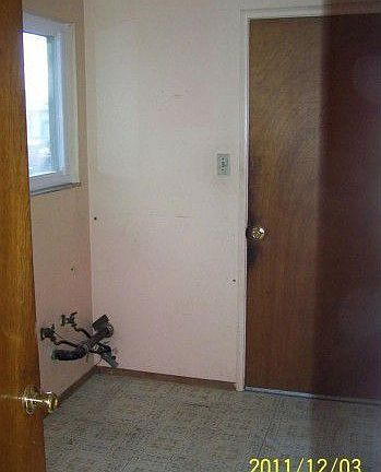 5th image of 1166 Roleen Dr