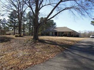 505 Poplar Acres Rd, Piperton, TN 38017