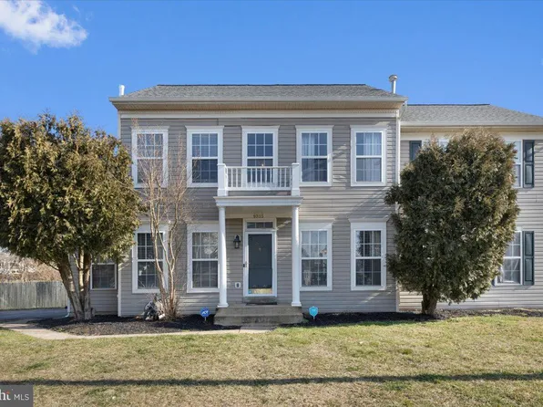 9315 Hedgeford St, Manassas Park, VA 20111