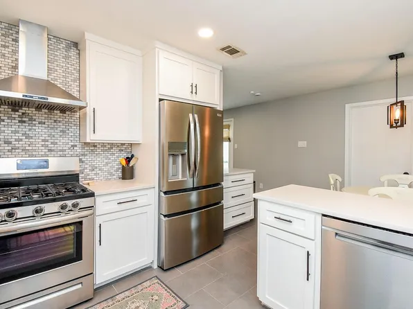 5727 Arboles Dr, Houston, TX 77035