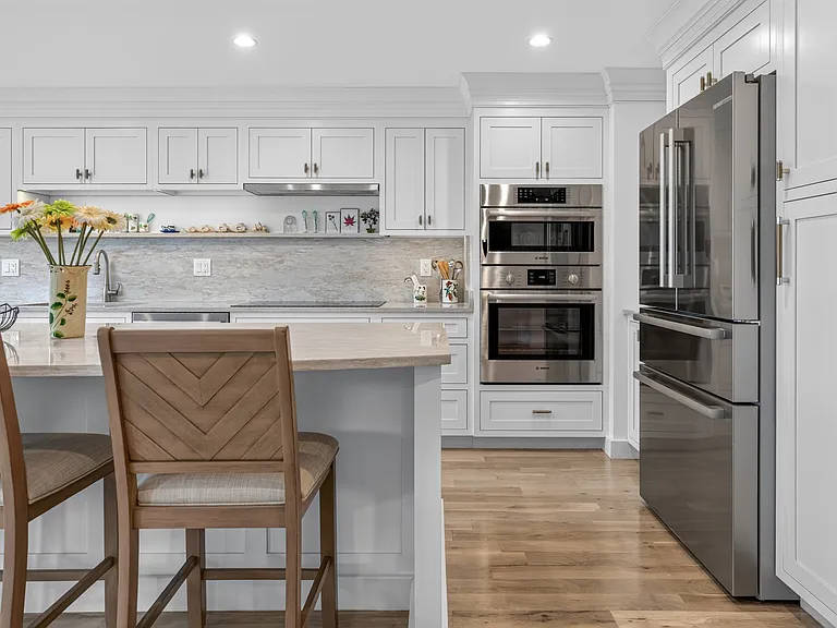 54 Commonwealth Ave #5 — Photo 14
