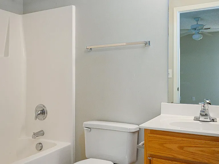1845 Crest Hollow Dr #201 — Photo 12