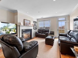 36 Intrepid Cir APT 305, Marblehead, MA 01945