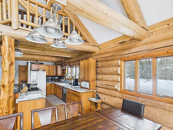 5th image of E12814 Chapel Rd