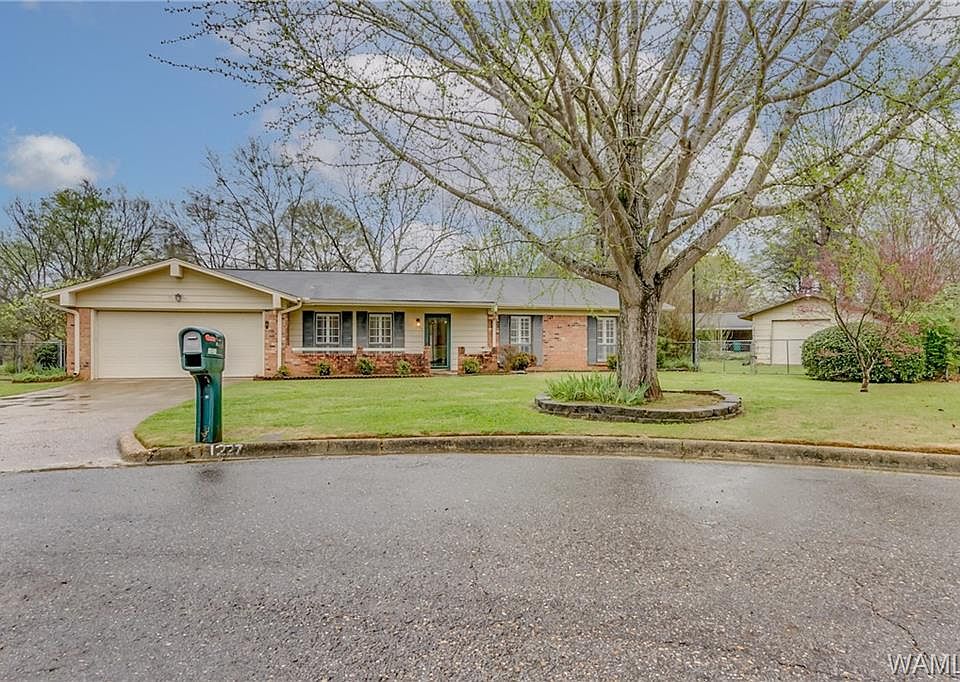 1st image of 1227 Misty Ln