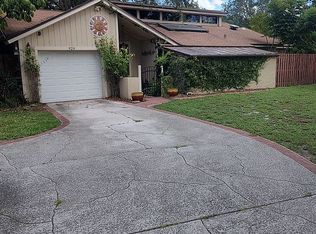 929 N Wedgewood Dr, Winter Springs, FL 32708