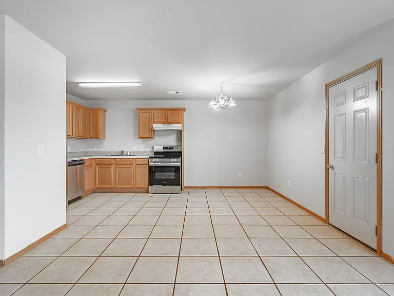 417 E Southern Trace Dr — Photo 9