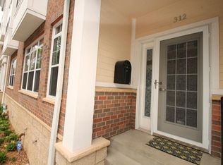 312 18th St E, Minneapolis, MN 55404