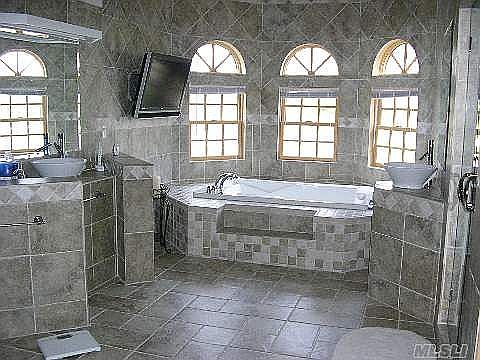 Master Bath 1