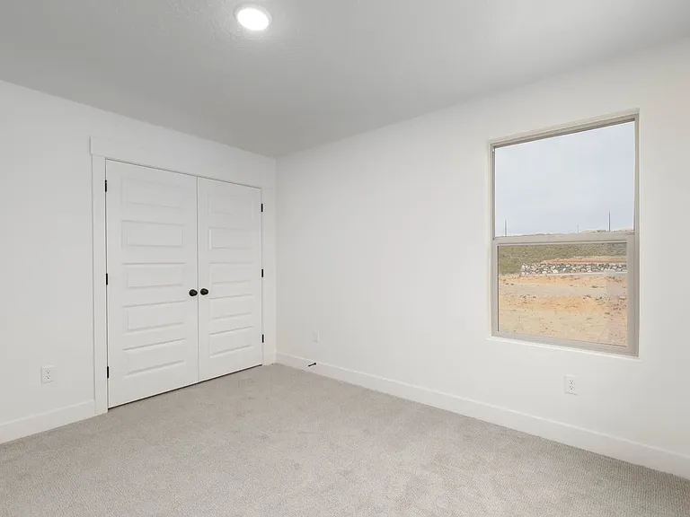 2838 W 500 N — Photo 33