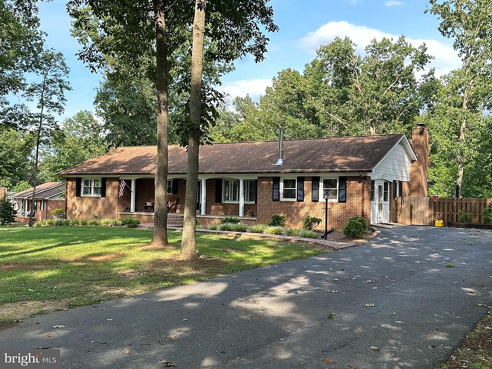 1st image of 579 Circle View Rd
