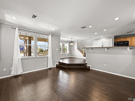 5th image of 2538 Central Park Boulevard